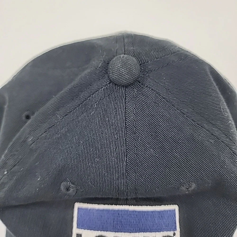 Levi's FlexFit 110 Baseball Cap Hat Black Red Blue‎ Stripe Strap back STRAUSS